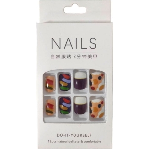 Αυτοκόλλητα νύχια σε διάφορα σχέδια - Press-on fake nails